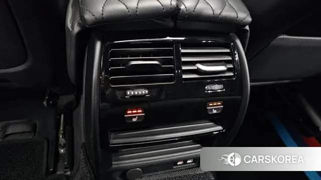 BMW 5 Series (G30) id 3777229 из Кореи 8