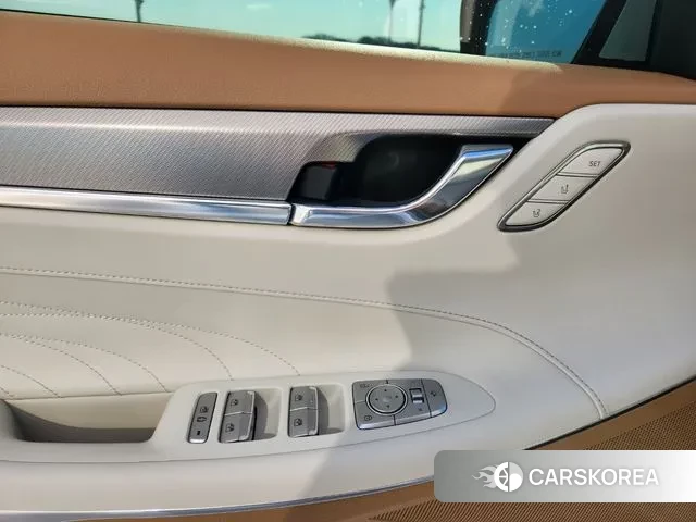 Hyundai The New Grandeur IG Hybrid id 3438663 из Кореи 8