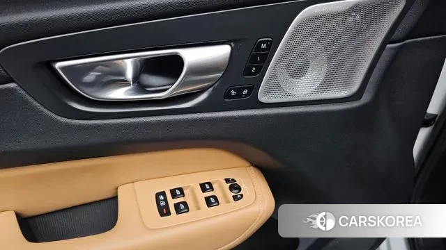 Volvo XC60 second Generation id 3279340 из Кореи 8