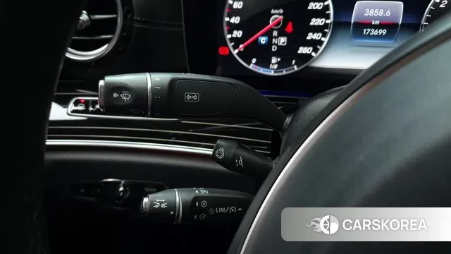 Mercedes-Benz E-Class W213 id 2982035 из Кореи 8