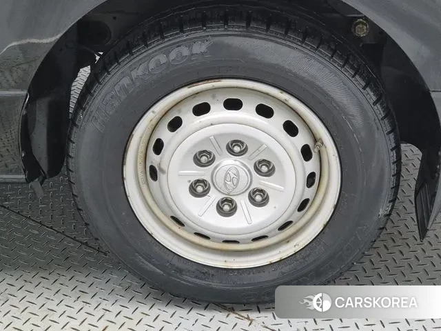 Hyundai The New Grand Starex id 3351201 из Кореи 8