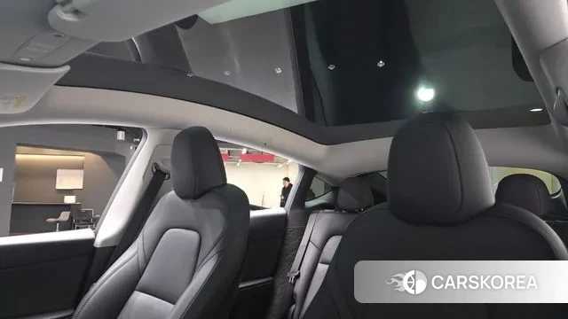 Tesla Model Y id 3624721 из Кореи 8