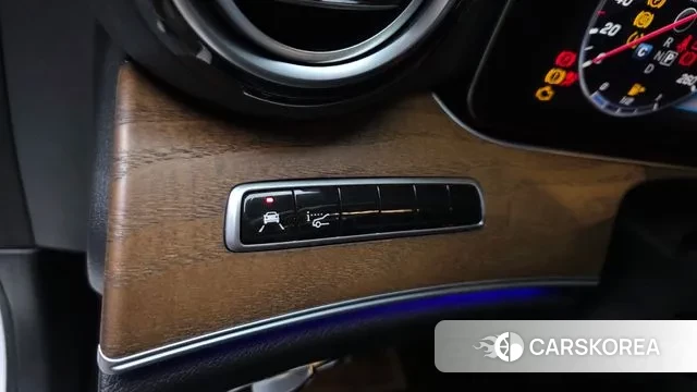 Mercedes-Benz E-Class W213 id 3728222 из Кореи 8