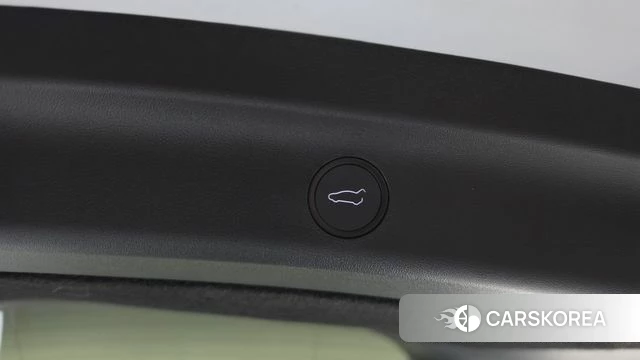 Tesla Model Y id 4302370 из Кореи 8