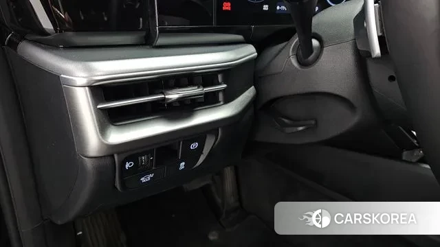 Hyundai Grandeur (GN7) id 3599837 из Кореи 8