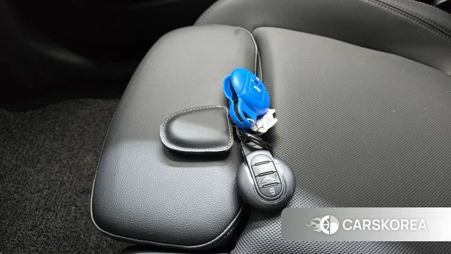 Mini Cooper S id 4662245 из Кореи 8