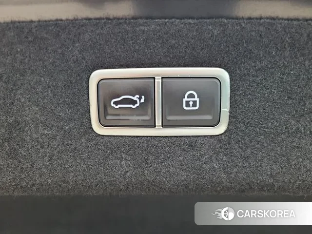 Genesis G90 (RS4) id 2959605 из Кореи 8