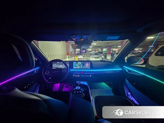 Kia EV6 id 3478337 из Кореи 8