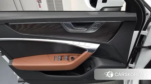 Audi A6 (C8) id 3361747 из Кореи 8