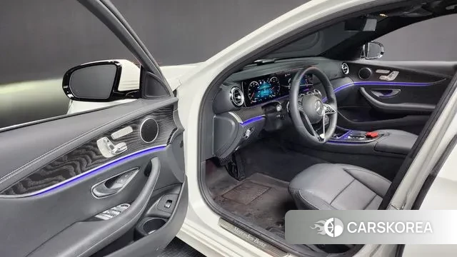 Mercedes-Benz E-Class W213 id 3032037 из Кореи 8