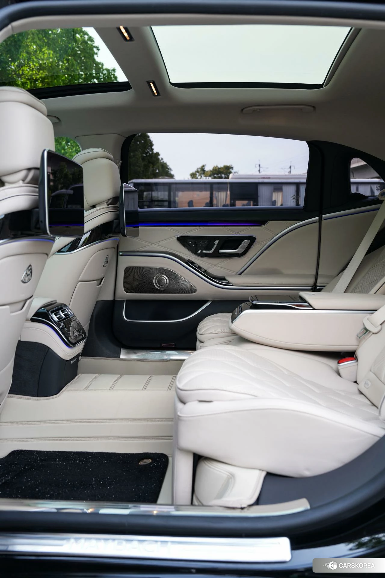 Mercedes-Benz Maybach S-class id 4421173 из Китая 8