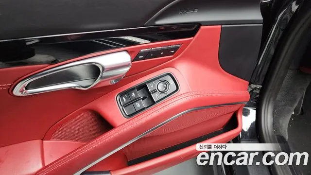 Porsche 911 id 2658273 из Кореи 8