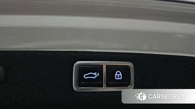 Hyundai Grandeur Hybrid (GN7) id 4591104 из Кореи 8