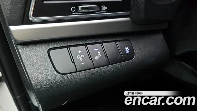 Hyundai Avante AD id 2845094 из Кореи 8