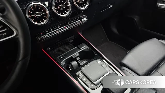 Mercedes-Benz GLA - Class H247 id 3349439 из Кореи 8