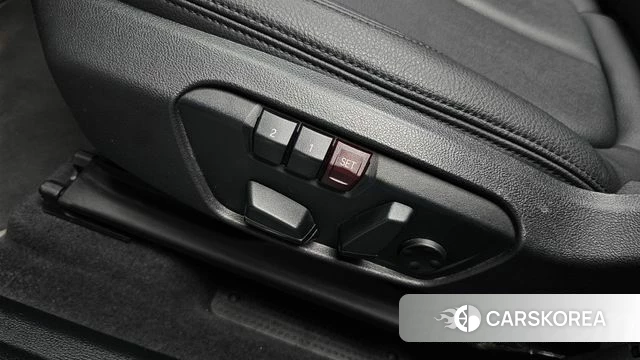 BMW X1 (F48) id 3910225 из Кореи 8