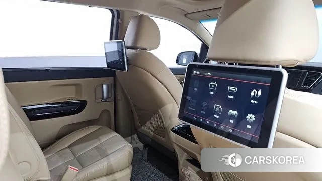 Kia The New Carnival id 3459461 из Кореи 8