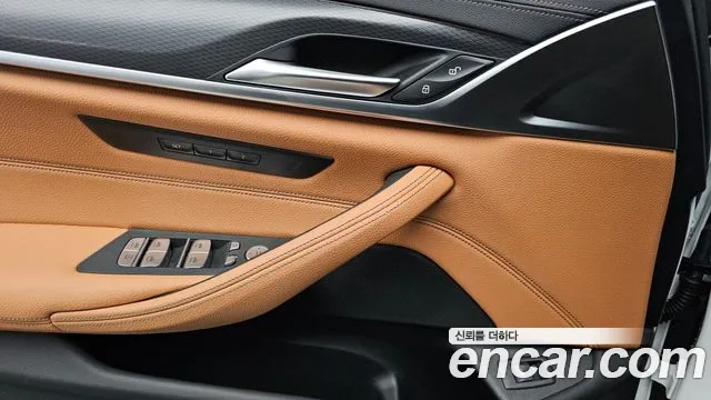 BMW 5 Series (G30) id 2741049 из Кореи 8