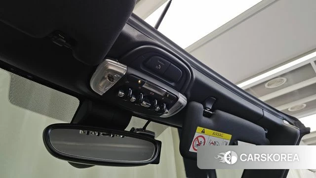 Mini Cooper S Convertible id 4687101 из Кореи 8