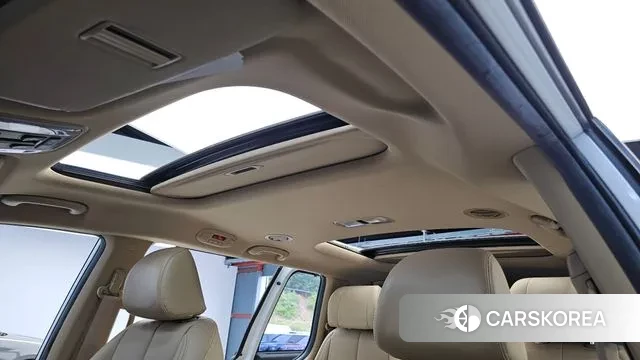 Kia The New Carnival id 3128540 из Кореи 8