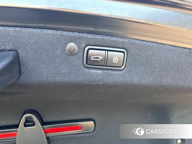 Hyundai The New Grandeur IG id 3923343 из Кореи 8