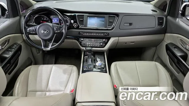 Kia All New Carnival id 2765633 из Кореи 8