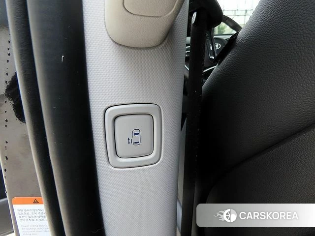 Hyundai Staria id 3963562 из Кореи 8