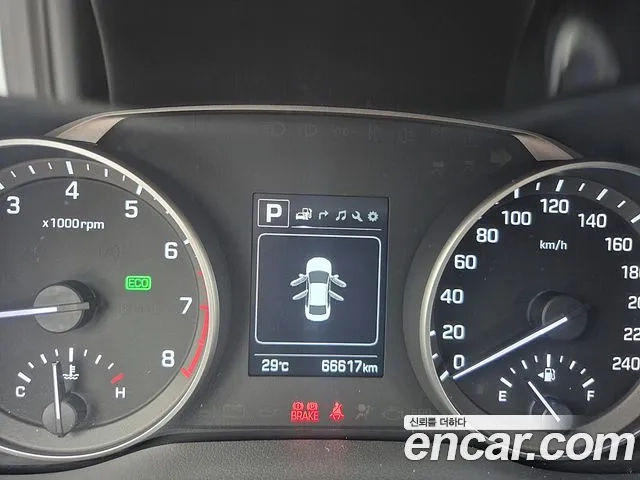 Hyundai Avante AD id 2946345 из Кореи 8