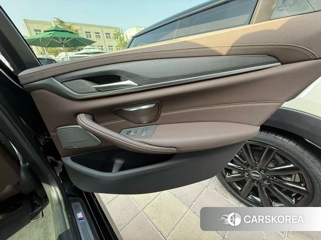 BMW 5 series id 4190426 из Китая 8