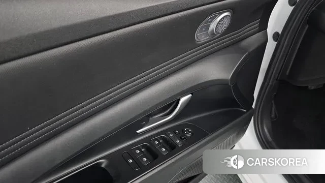 Hyundai Avante (CN7) id 3379580 из Кореи 8