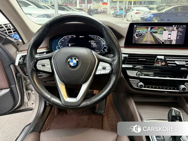 BMW 5 series PHEV id 4213373 из Китая 8