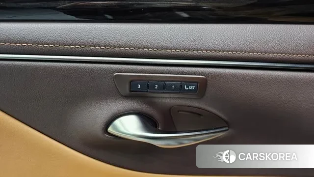 Lexus ES300h 7th generation id 3362973 из Кореи 8