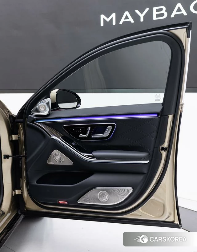 Mercedes-Benz Maybach S-class id 4275876 из Китая 8