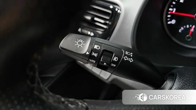 Kia Stonic id 4507686 из Кореи 8