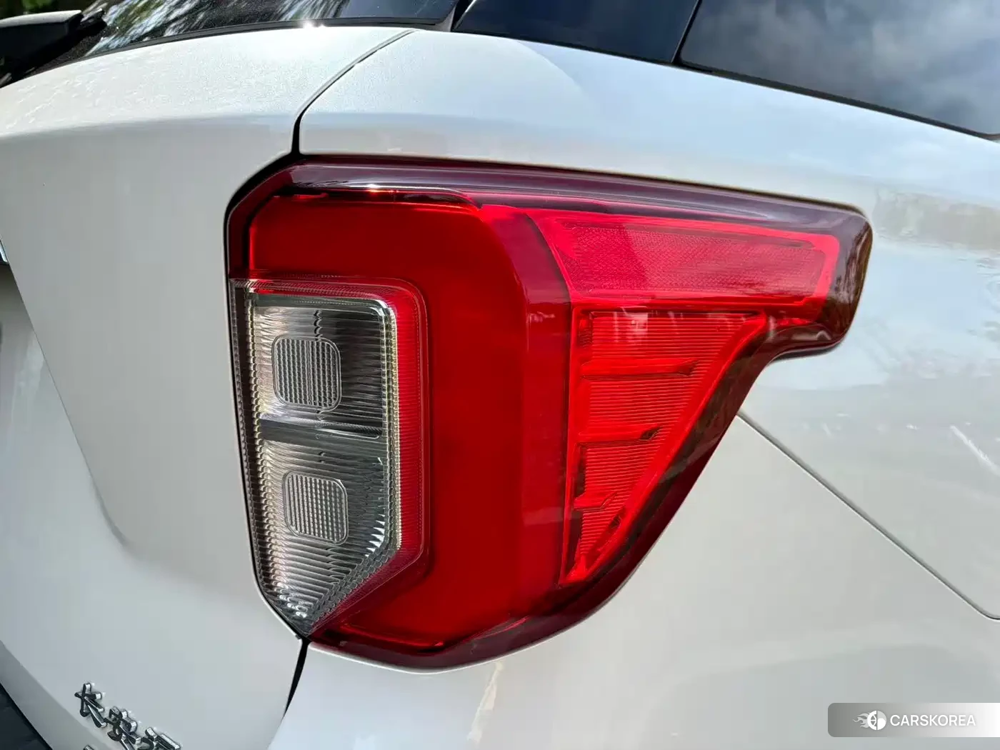Ford Explorer id 4546329 из Китая 8