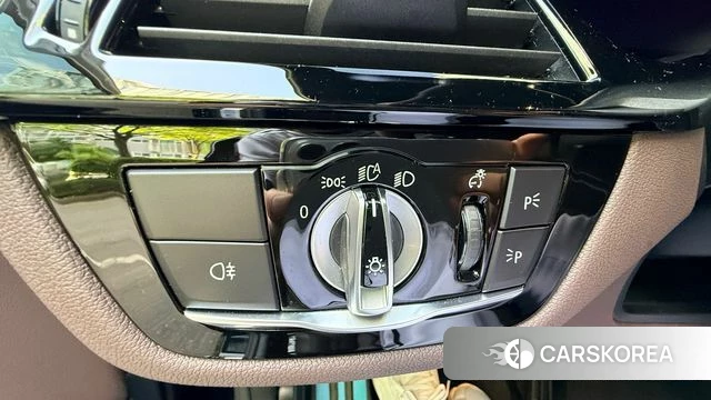 BMW 5 Series (G30) id 4367133 из Кореи 8