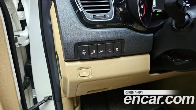 Kia The New Carnival id 2881620 из Кореи 8