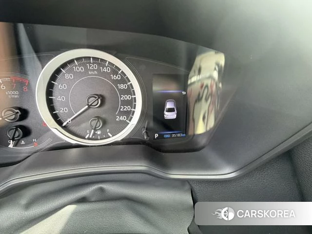 Toyota Corolla id 4299868 из Китая 8