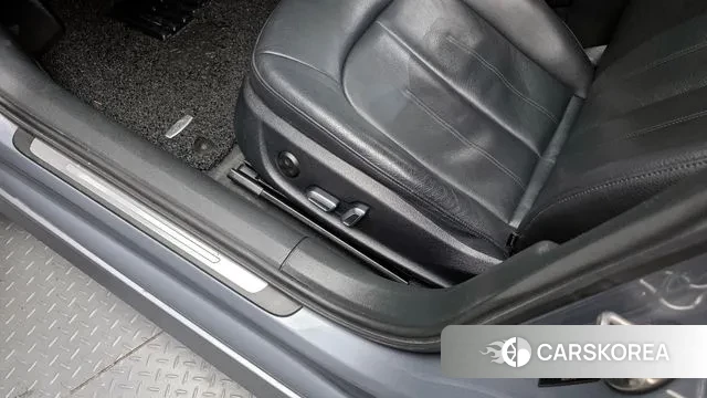 Audi New A6 id 3723776 из Кореи 8