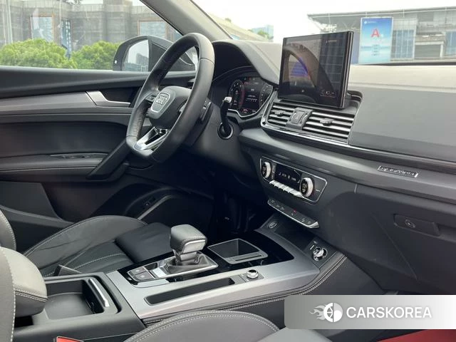 Audi Q5L id 4359041 из Китая 8