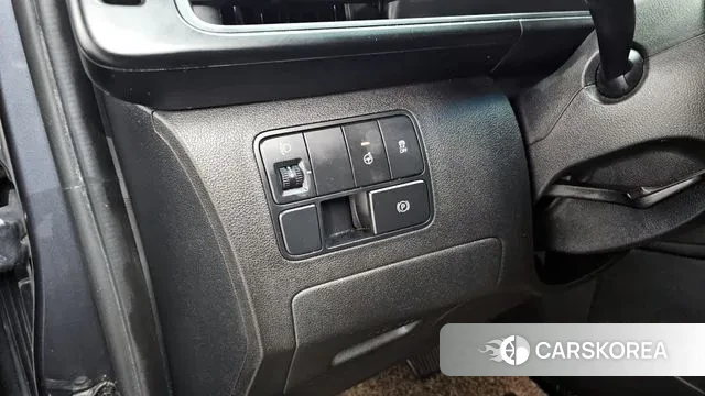 Hyundai Staria id 3581628 из Кореи 8