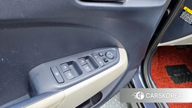 Hyundai Venue id 3033794 из Кореи 8