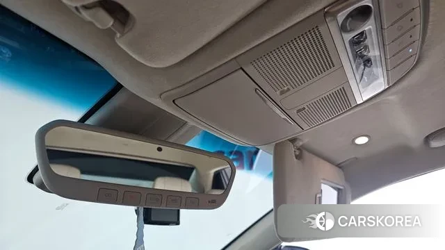 Genesis G90 id 3588232 из Кореи 8