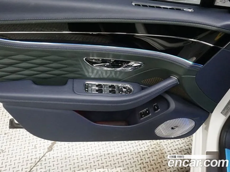 Bentley Flying Spur 3rd Generation id 1906692 из Кореи 8