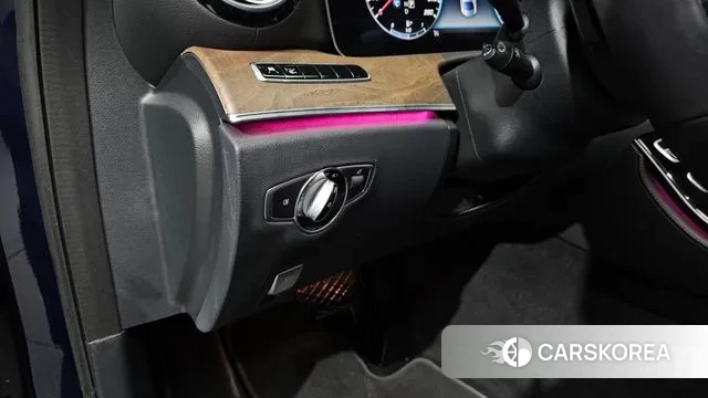 Mercedes-Benz E-Class W213 id 3459949 из Кореи 8