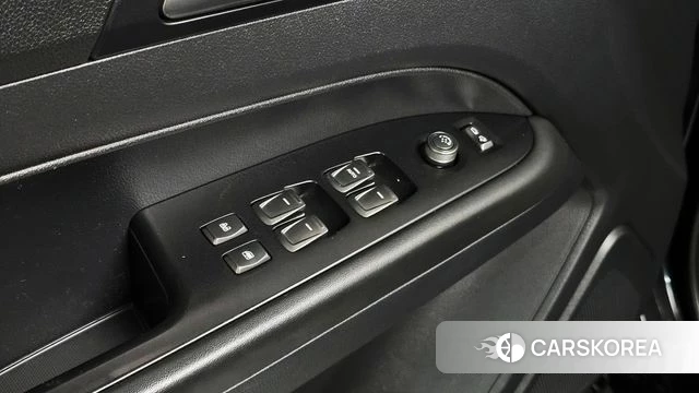 Ssangyong Rexton Sports Cannes id 3828306 из Кореи 8