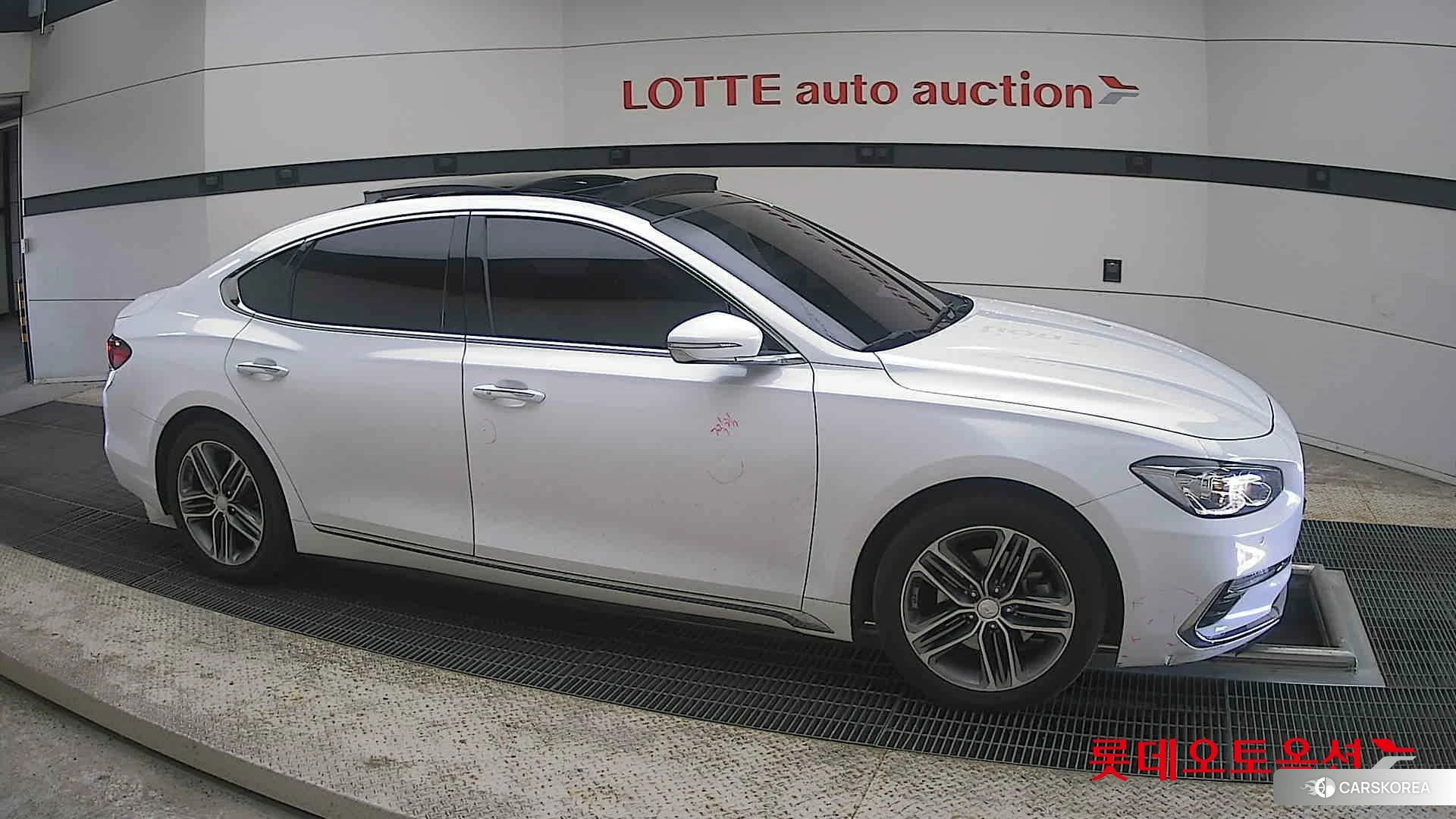 Hyundai Grandeur id 4296733 из Кореи 8