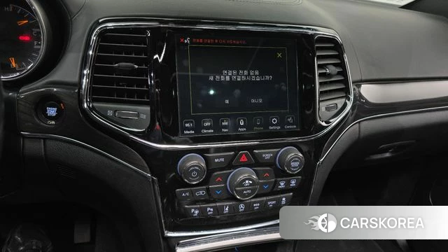 Jeep Grand Cherokee id 3905252 из Кореи 8