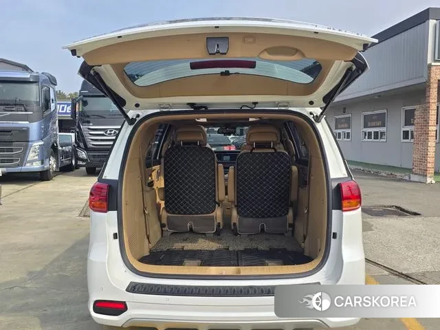 Kia The New Carnival id 3695403 из Кореи 8