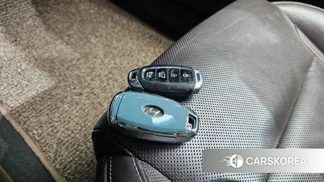 Hyundai Grandeur IG id 4285717 из Кореи 8